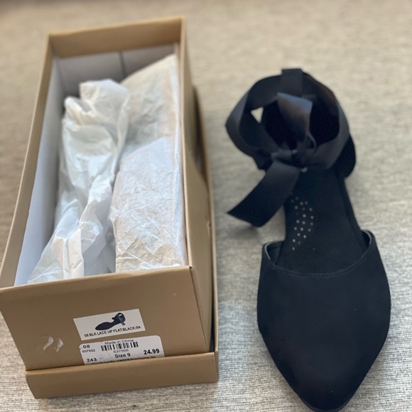 Sophie Sue Black Ballerina Flats, Size 9 - Picture 2 of 3